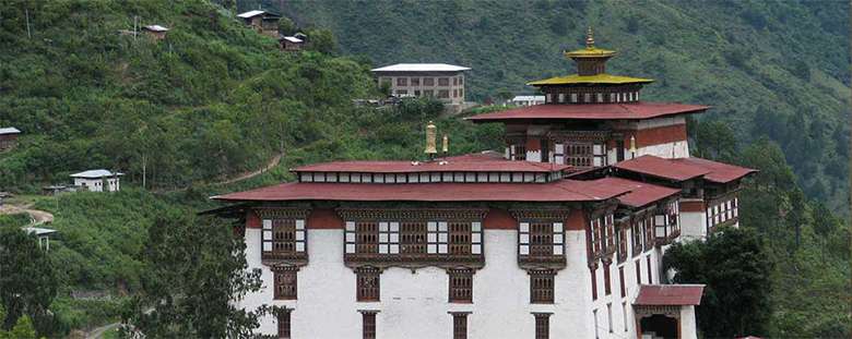 Lhuntse Dzong in Bhutan